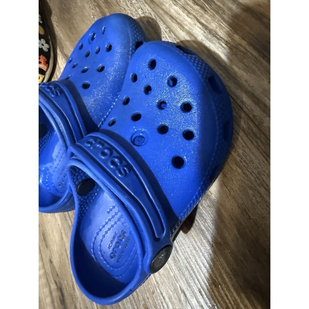 Lot of 2 Kids Crocs Classic Clogs Shoes Size C9 Toddler Blue & Pink Slip On